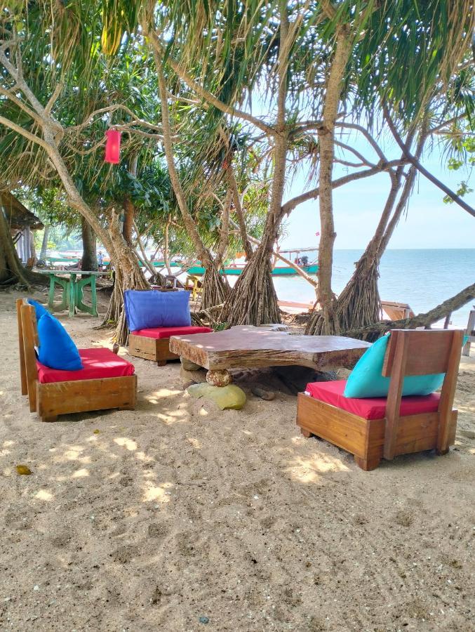 Fat Rabbit Beach Resort Kep Dış mekan fotoğraf